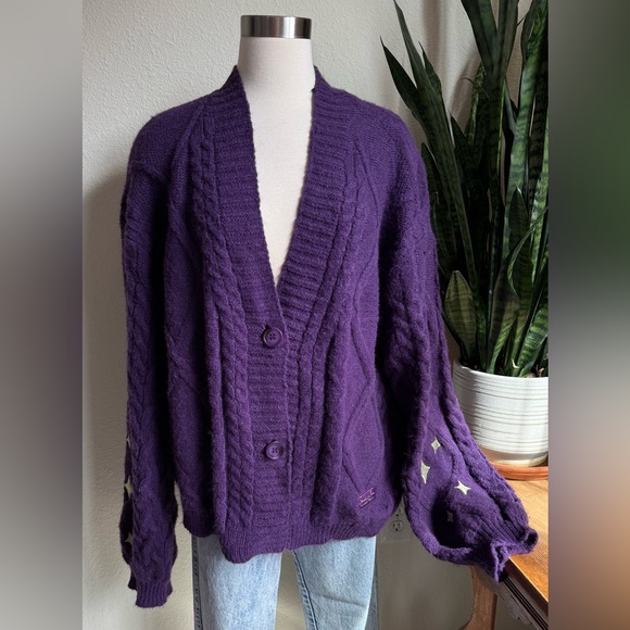 Taylor Swift Deep Purple Knit Cardigan - Picture 1 of 11